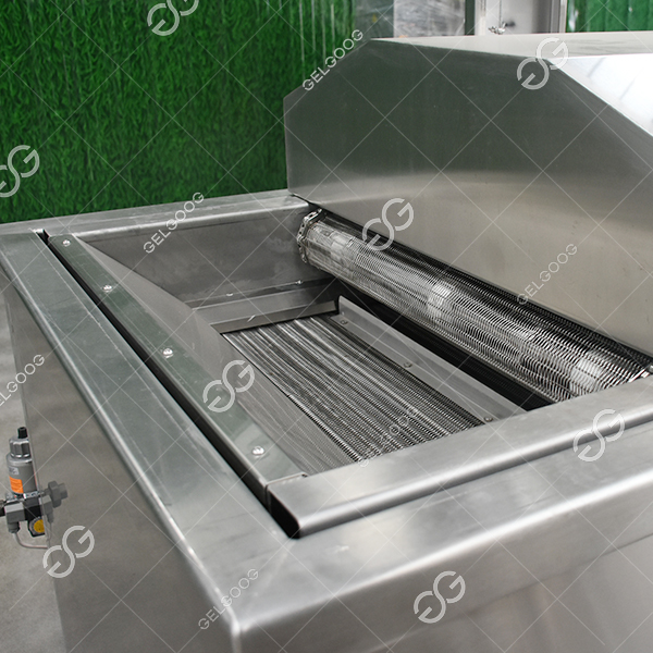 Detalle de freidora automática.jpg