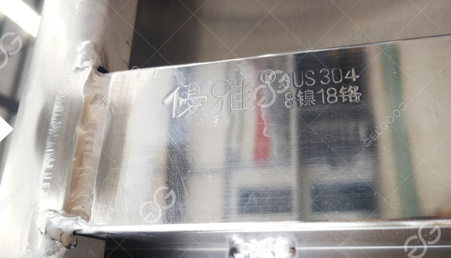 2.Material de acero inoxidable